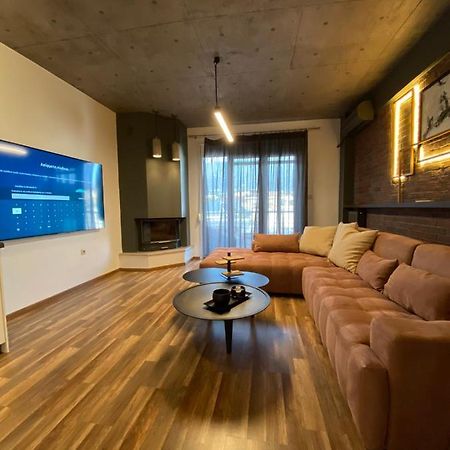 The Grey Apartments Волос Екстериор снимка