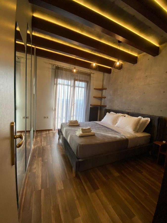 The Grey Apartments Волос Екстериор снимка