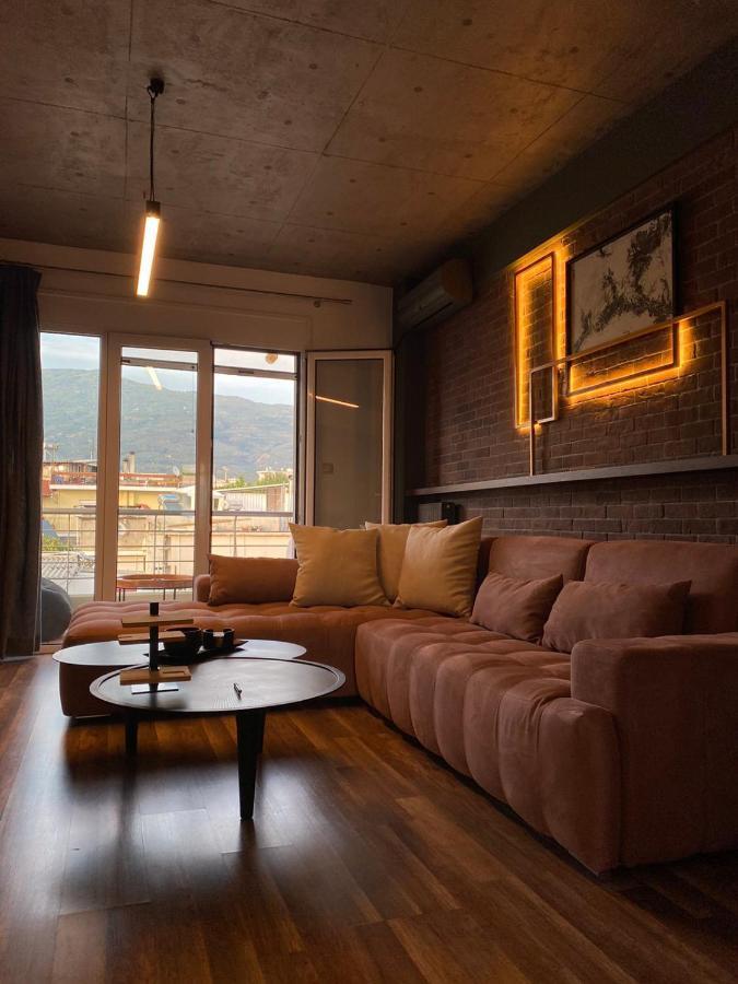 The Grey Apartments Волос Екстериор снимка